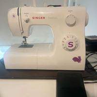 macchina da cucire SINGER MOD. 2263