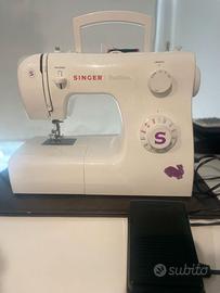 macchina da cucire SINGER MOD. 2263