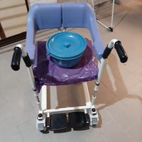 Sedia comoda per disabili