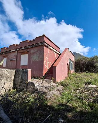 Rudere pressi ponte Sagana