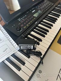 Yamaha PSR e 273