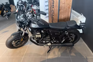 Moto Guzzi V9 Bobber