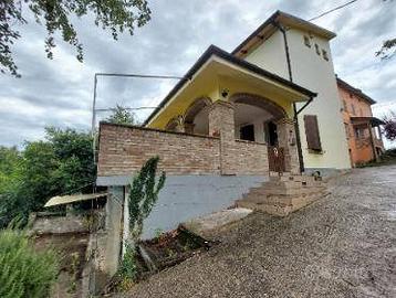 Immobile in asta di 155 m² con 4 locali a Marano s