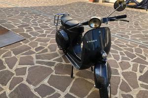 Vespa Primavera 125