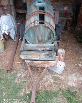 carro antico in legno 