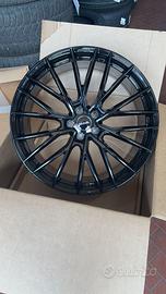 Cerchi 22x10 Audi Q8