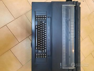 macchina da scrivere elettronica