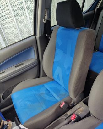 Sedile anteriore dx OPEL AGILA del 2009