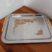 Vassoio in acciao inox decorato 