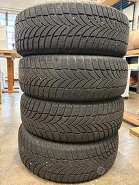 Gomme invernali 225/60R17