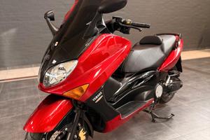 YAMAHA T MAX 500