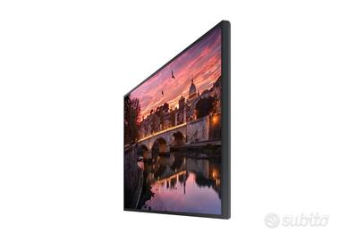 SAMSUNG 4K UHD SIGNAGE QB43R