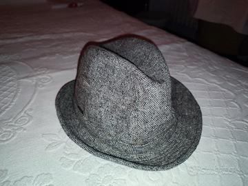 Cappello da uomo vintage