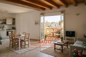 Appartamento di 74 m² con 2 locali e box auto a Ro
