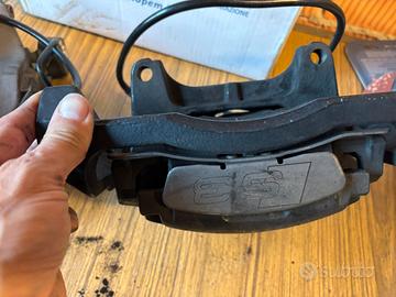 Coppia Pinze originali audi s3 8p euro 180