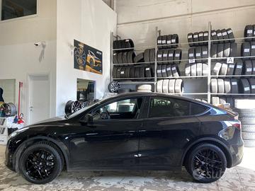 Cerchi NUOVI Tesla Model Y raggio 19 cod.87431