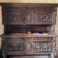 Mobili Antiquariato intagliati a mano