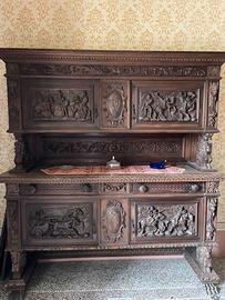 Mobili Antiquariato intagliati a mano