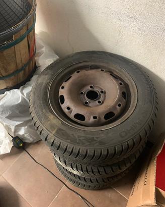 Gomme invernali polo