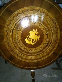 Tavolo tondo  mosaico,  a vela