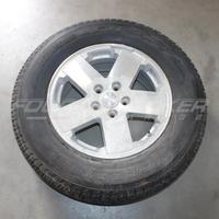 N°1 cerchio in lega + pneumatico 255/70 R18 Jeep