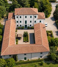 Splendida casa indipendente con parco privato
