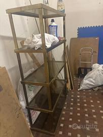 Mobile a ripiani vetro ed ottone