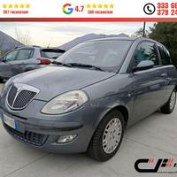 LANCIA Ypsilon 1.2i 60CV - NEOPATENTATI