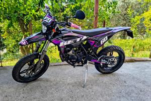 Beta RR 50 Motard (2024)  4.558 km – Pari al nuovo