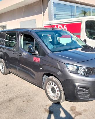 Peugeot Partner  carico variabile anno 2023
