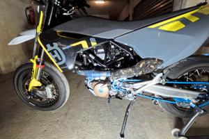 Husqvarna 701 Supermoto - 2024