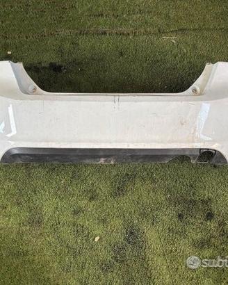 Ricambi Ford Fiesta 2020 Paraurti posteriore