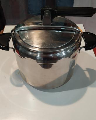 pentola a pressione Aeternum