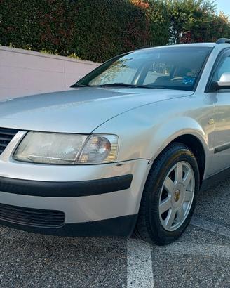 Passat 1.8 T 20v SW GancioTraino 147800Km
