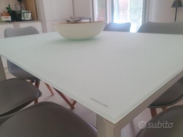 Tavolo allungabile + n. 6 sedie