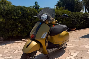 Vespa 310 SuperSport
