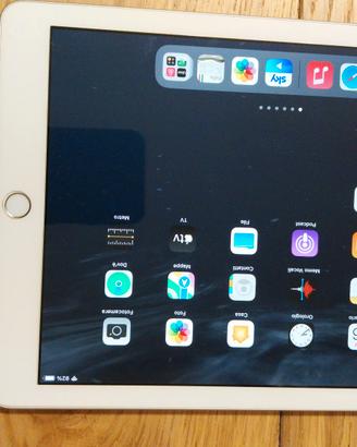 Apple Ipad 2018 6 gen 128 GB Wi-Fi