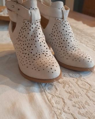 scarpe in pelle n.39 bata