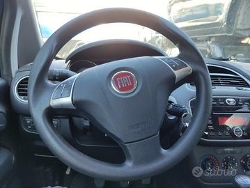 Volante FIAT GRANDE PUNTO del 2011