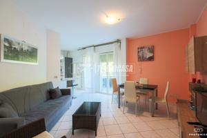 TRILOCALE CON TERRAZZO A CATTOLICA
