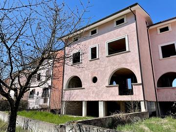 Villa a schiera L'Aquila [GRE442VRG]