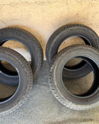 4 Gomme 205/65 R 16 C
