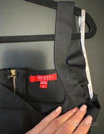 Tubino nero Guess