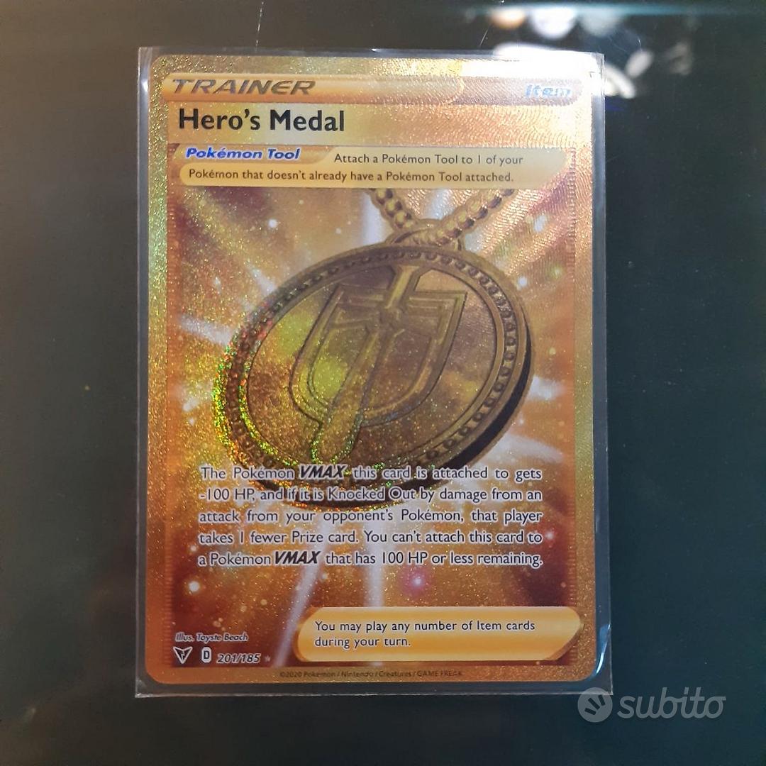 Hero's Medal GOLD e altre carte Pokemon - Collezionismo In vendita a Como