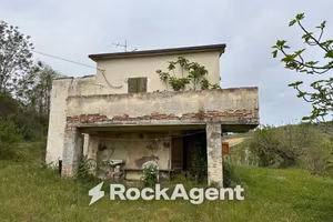 Rustico / Casale di 135 m² con 5 locali a Villamag