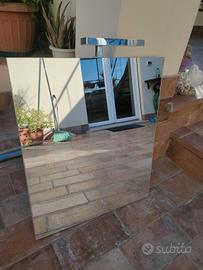 Specchio bagno, con luce