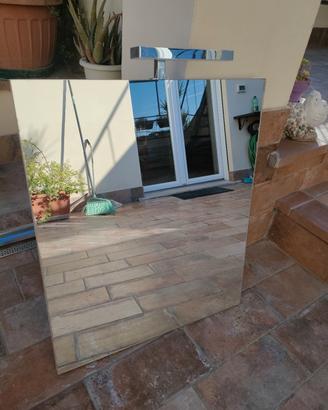 Specchio bagno, con luce