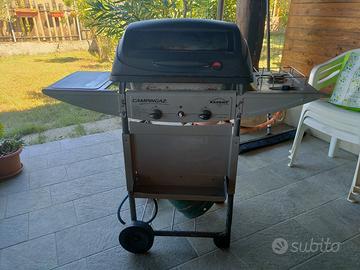 barbecue a gas campingaz expert con pietra lavica