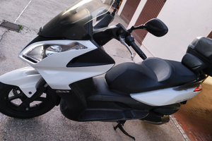 Scooter Kymco - 300