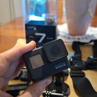 GoPro Hero 7 Black e accessori 
